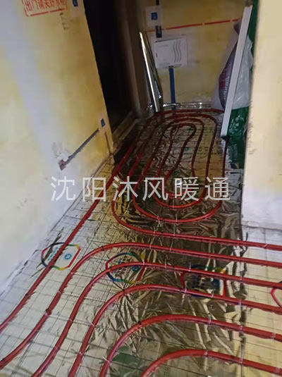 格林玫瑰湾日丰地热安装